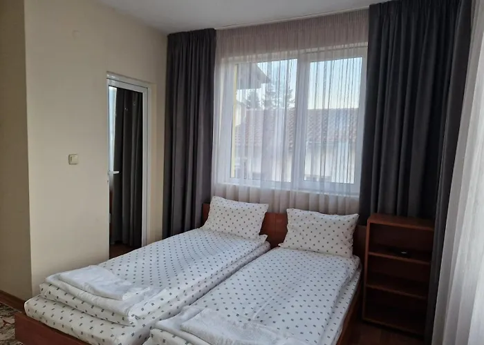 къща солунови Vendégház 3*